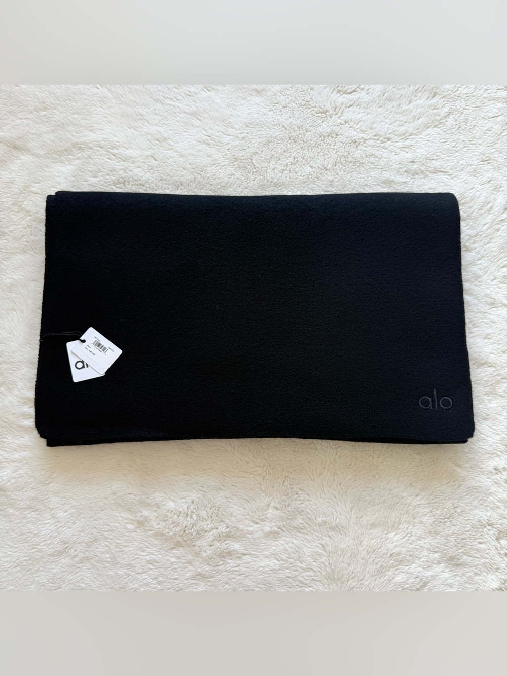 NWT!!! ALO Yoga women wool unisex scarf Retail 180$